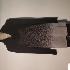 Apt.9 sweater in a size L. Excellent condition